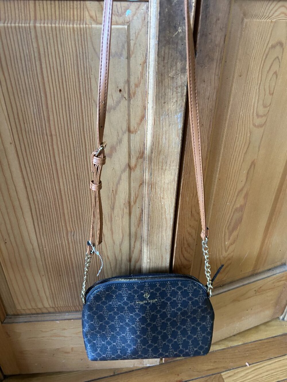 NWT Nanette Lepore Crossbody Handbag